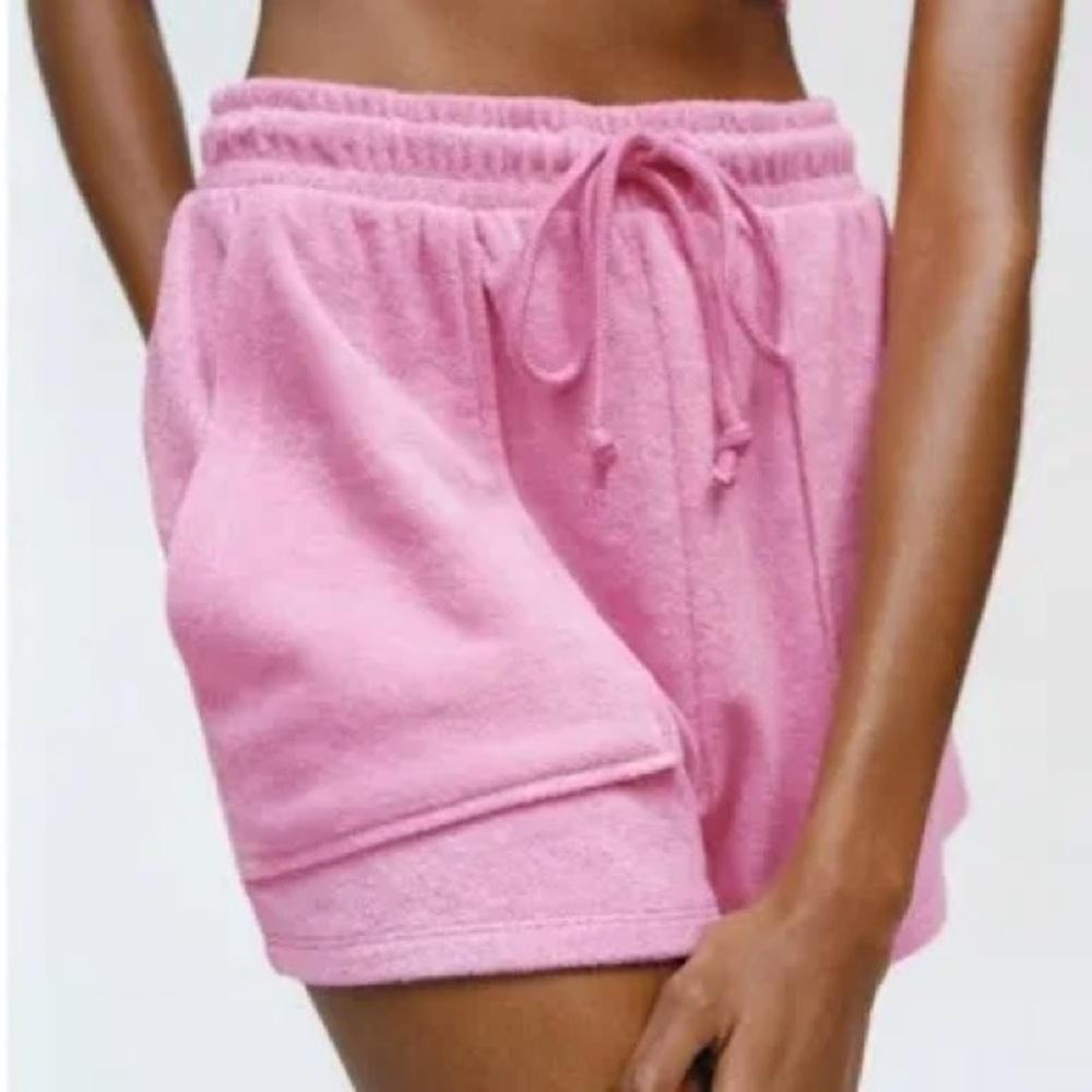 Zara Cotton Terrycloth Pink Shorts
Size Small